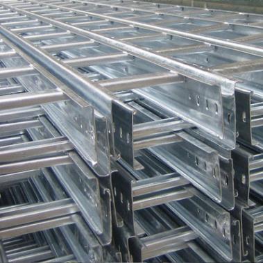 不銹鋼梯級(jí)式橋架